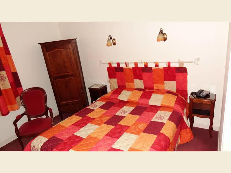 Logis Hotel Calisola Besancon - Soiree Etape Chalezeule Εξωτερικό φωτογραφία
