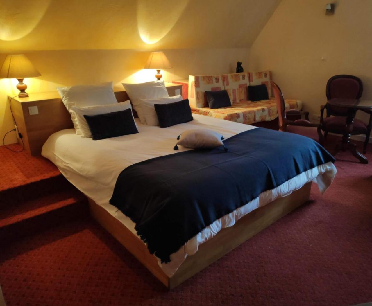 Logis Hotel Calisola Besancon - Soiree Etape Chalezeule Εξωτερικό φωτογραφία