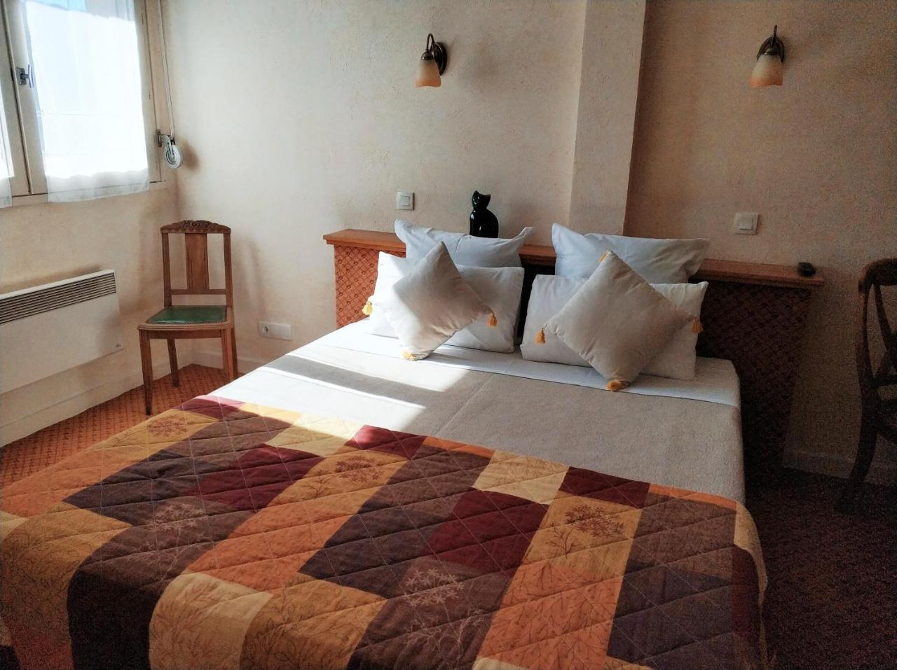 Logis Hotel Calisola Besancon - Soiree Etape Chalezeule Εξωτερικό φωτογραφία